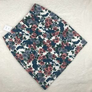 🌼NWT Urban Outfitters Floral Denim Mini Skirt M